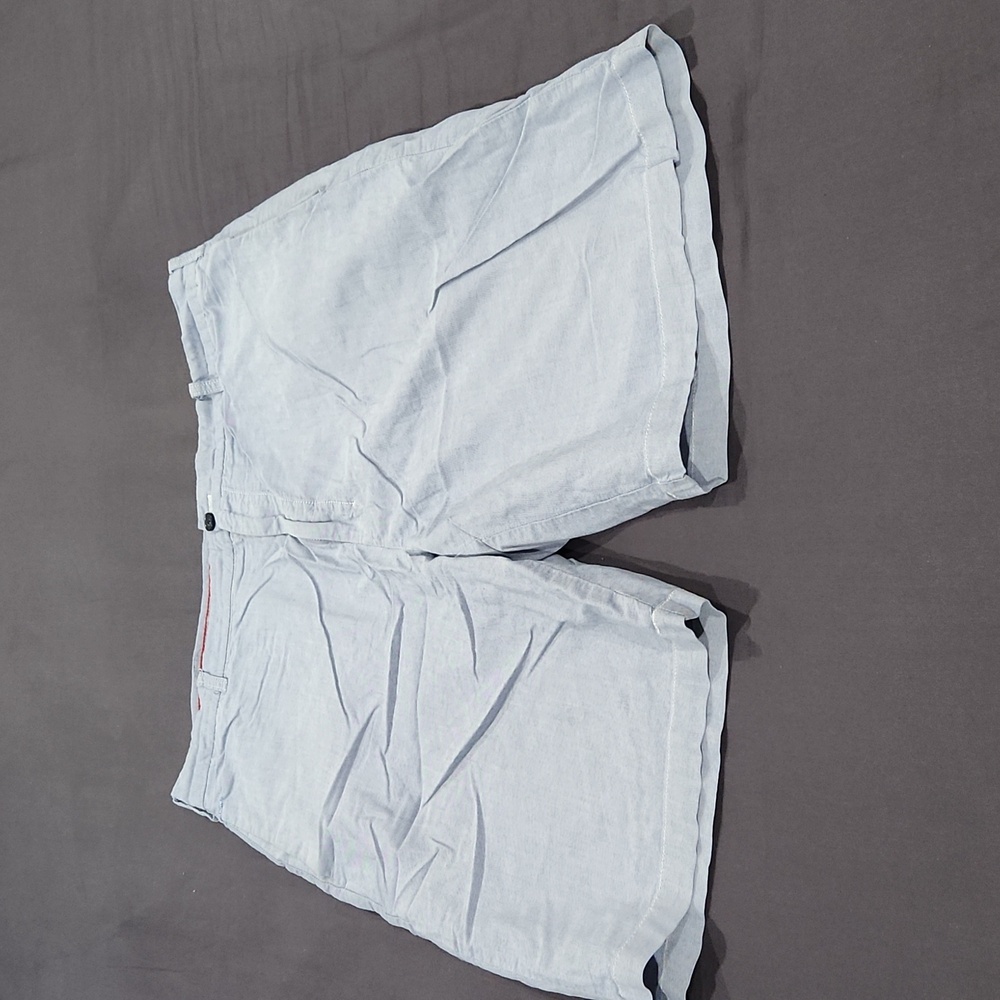 Izod Shorts - Blue - 40 - Like New